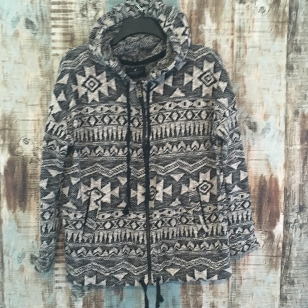 AE sweater/jacket